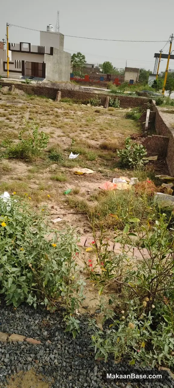 Plot for Sale in Rose Valley