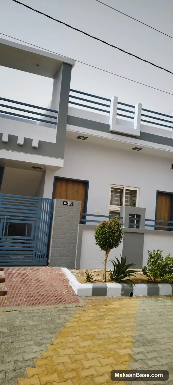 House for Sale in CR City hanumangarh town